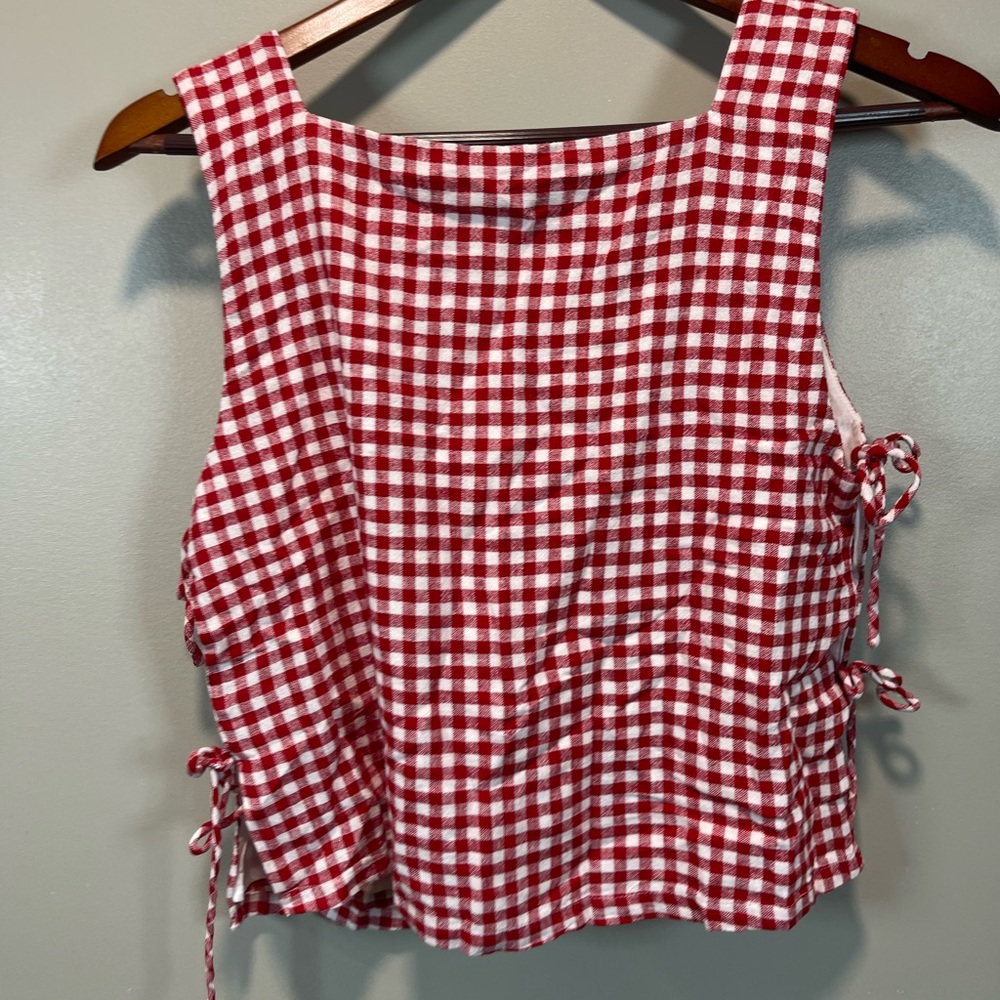 Abercrombie & Fitch Women’s Small Red and White Gingham Side Tie Top Apron - Picture 8 of 8